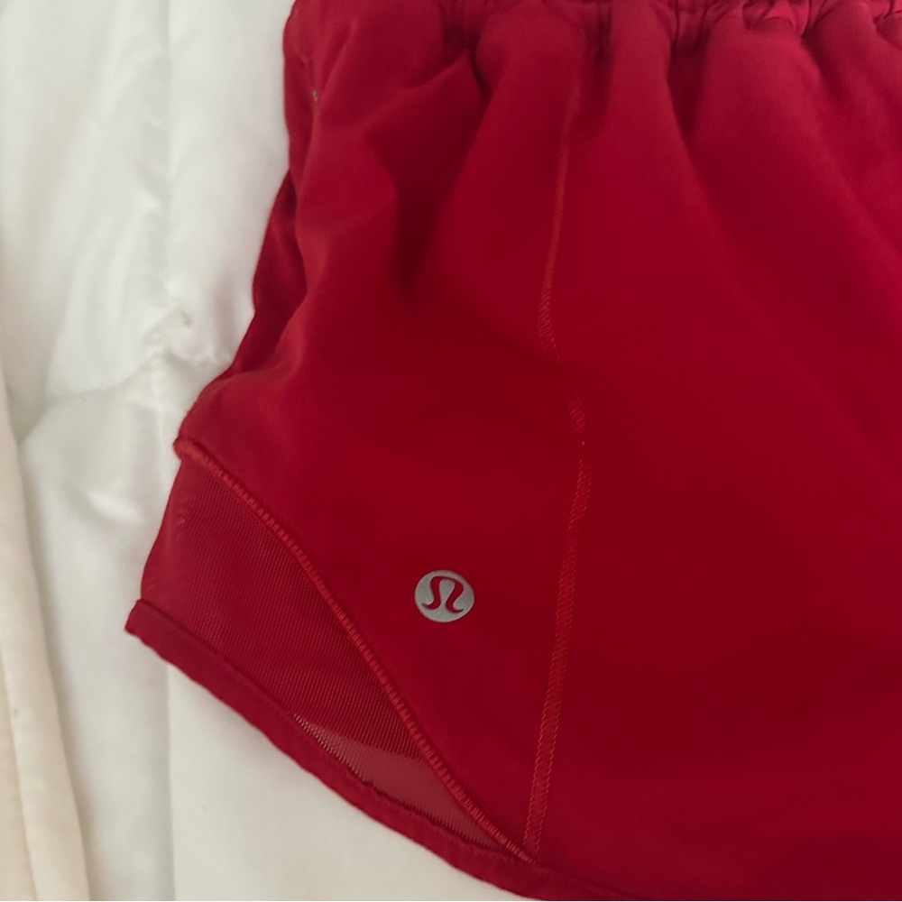 lululemon hotty hot low rise lined short 2.5”  red